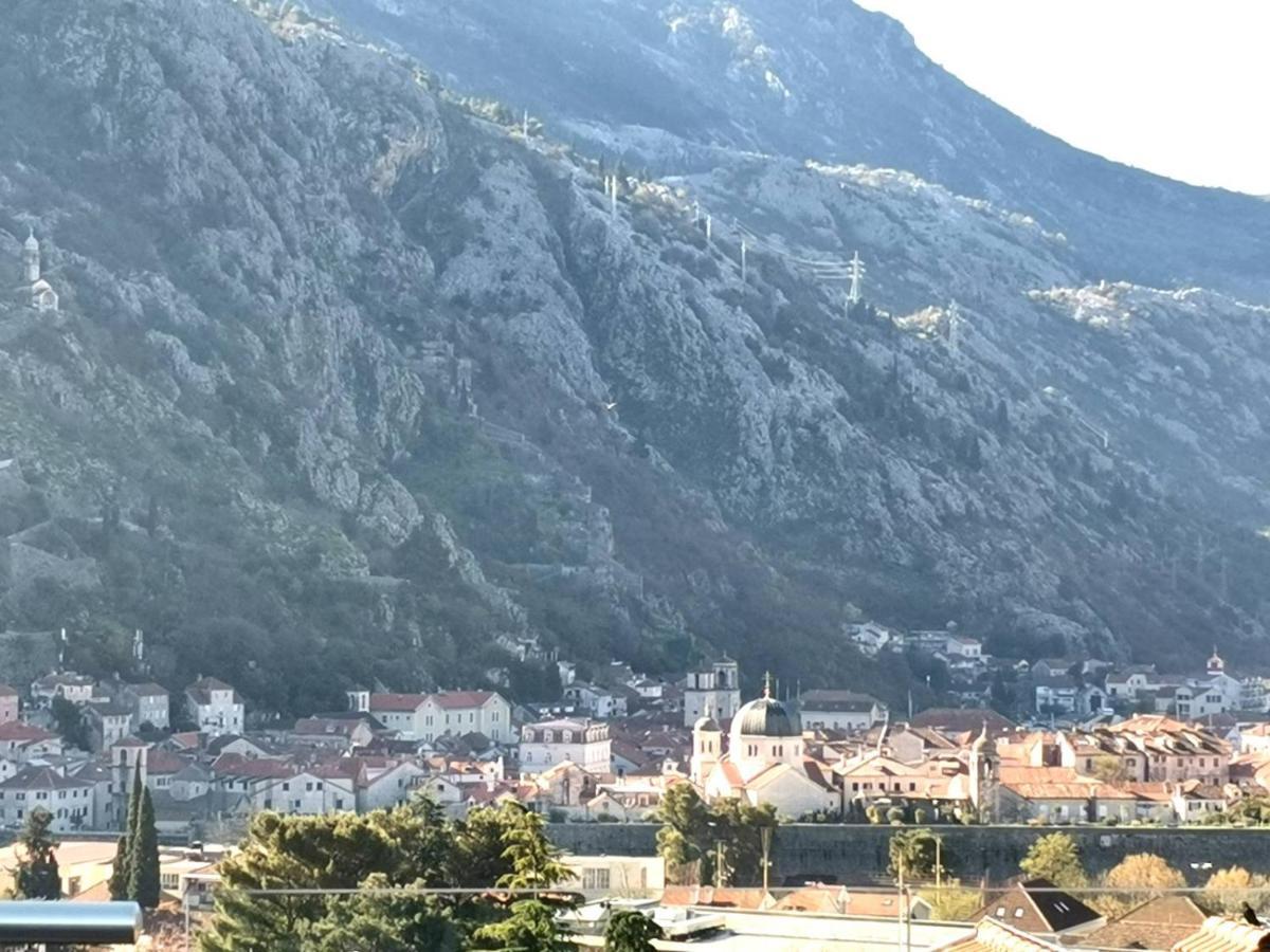 De Lux Apartments Sirena Kotor Dış mekan fotoğraf