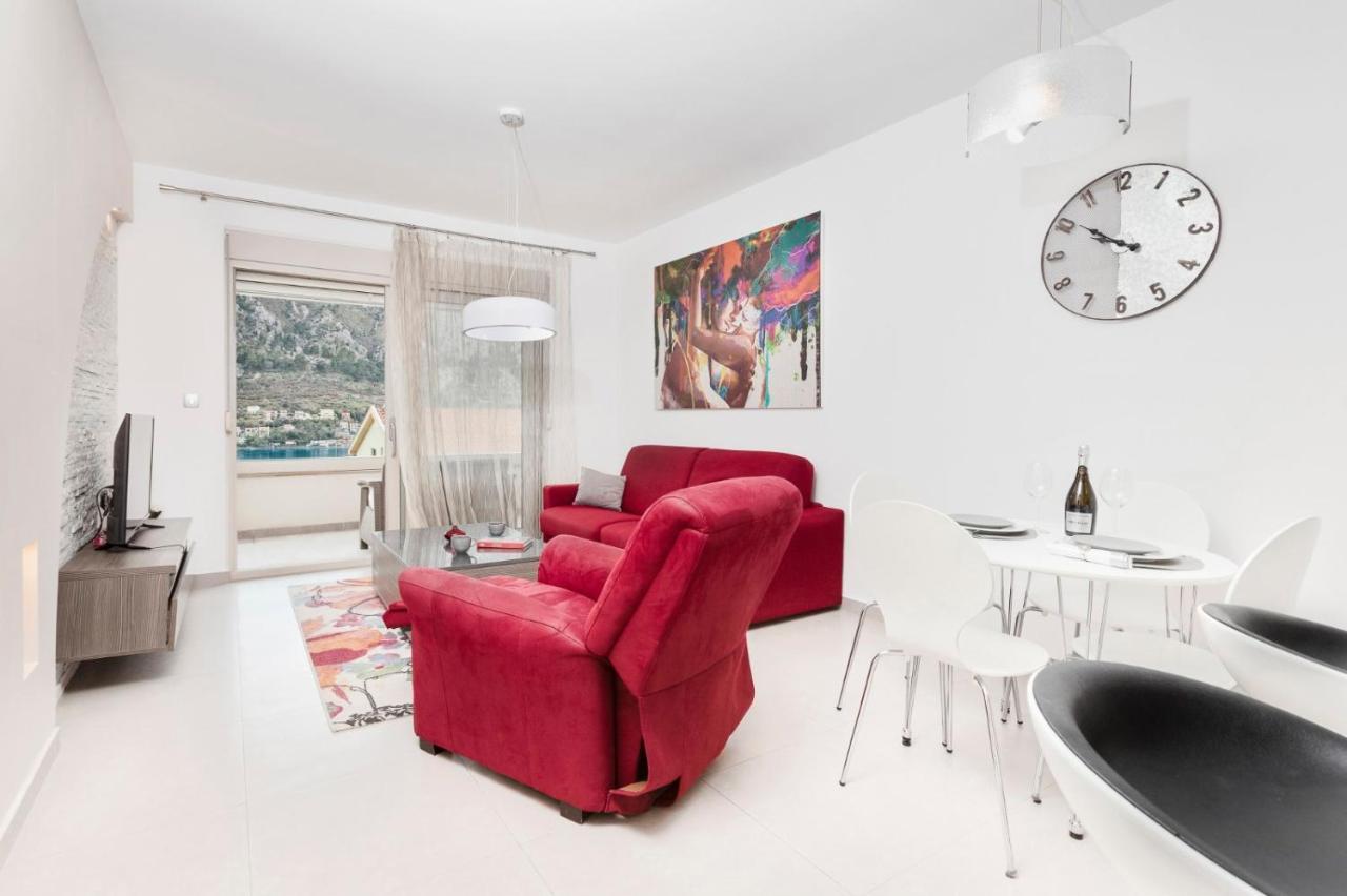 De Lux Apartments Sirena Kotor Dış mekan fotoğraf
