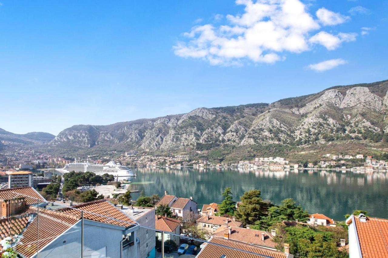 De Lux Apartments Sirena Kotor Dış mekan fotoğraf