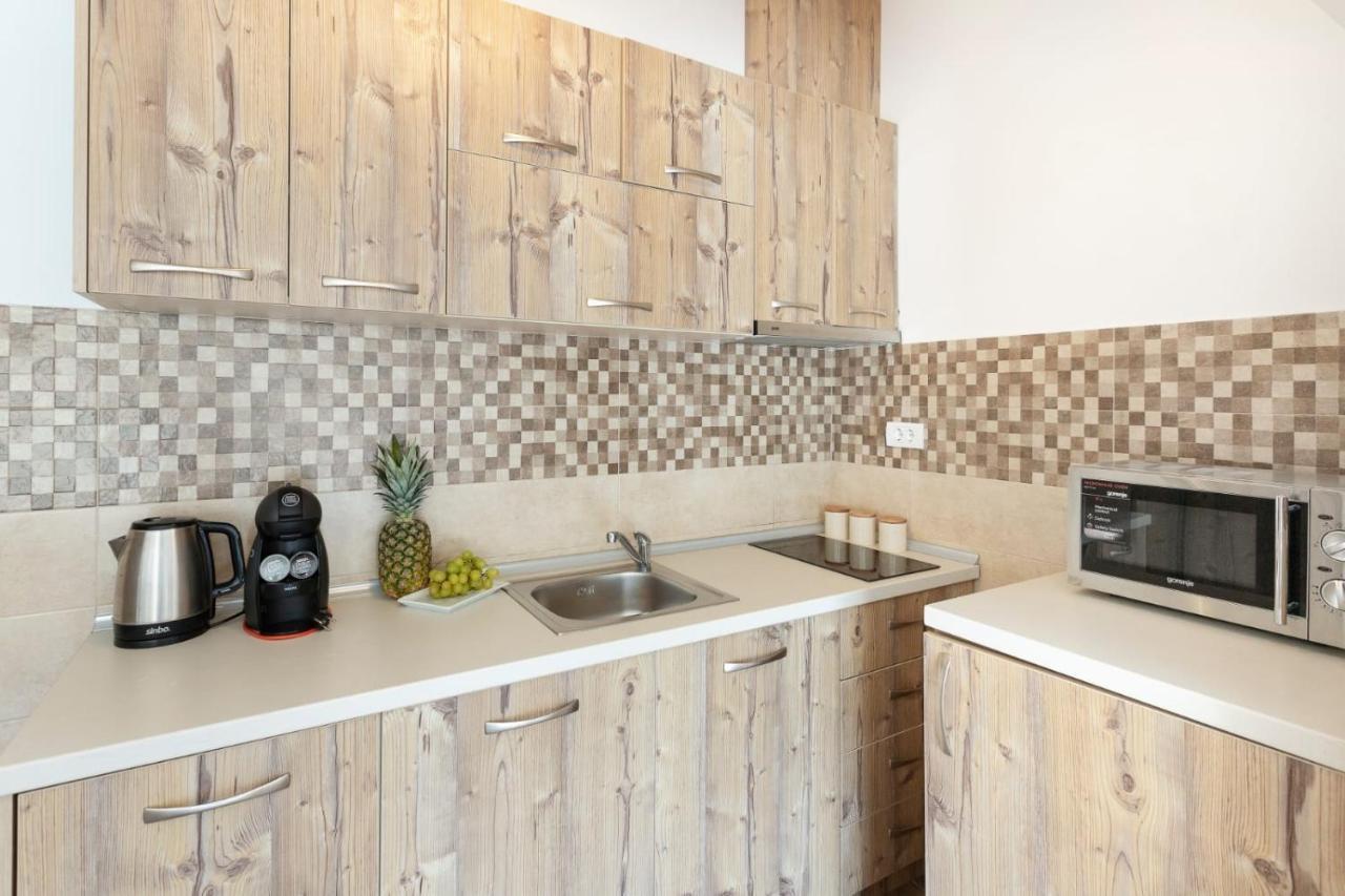 De Lux Apartments Sirena Kotor Dış mekan fotoğraf
