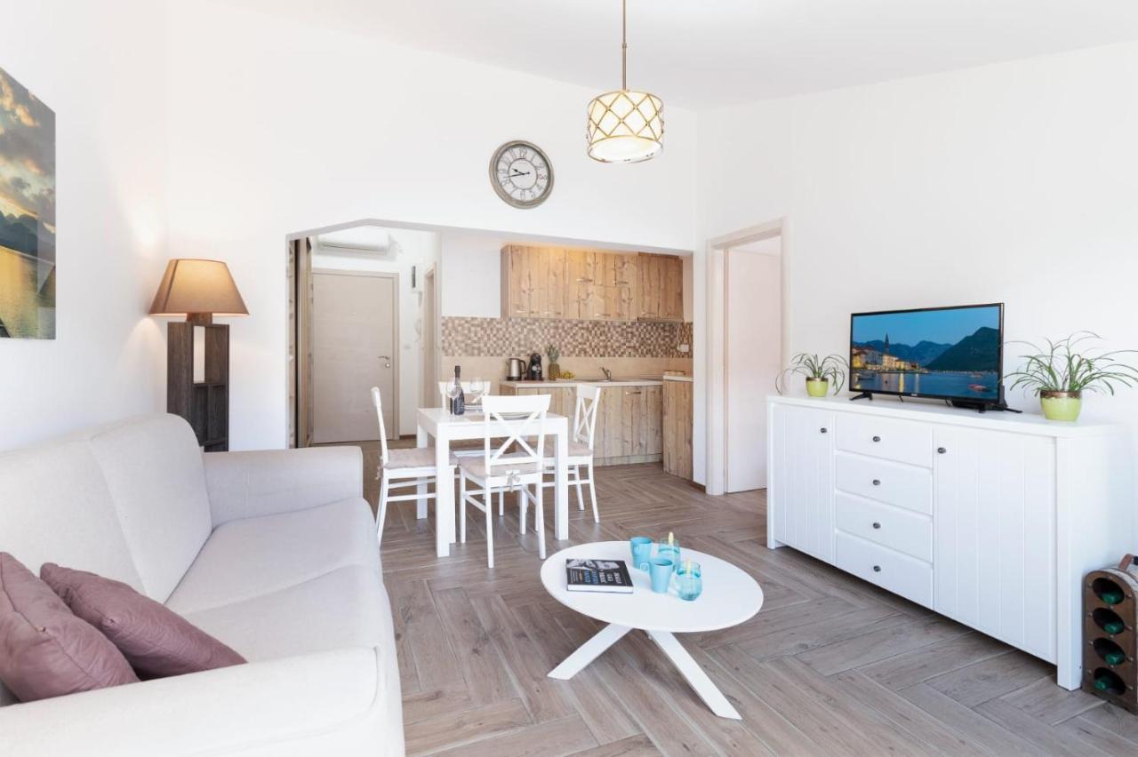 De Lux Apartments Sirena Kotor Dış mekan fotoğraf