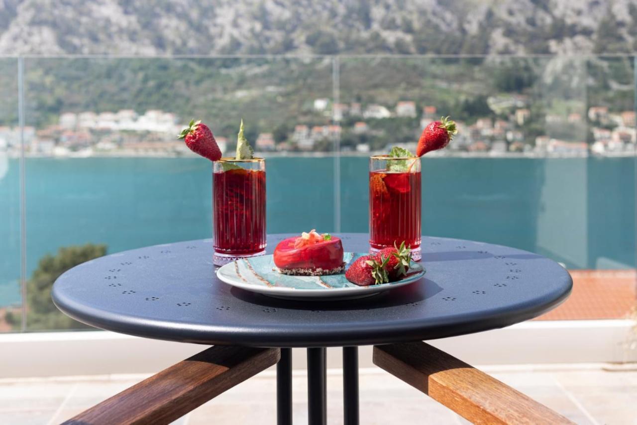 De Lux Apartments Sirena Kotor Dış mekan fotoğraf