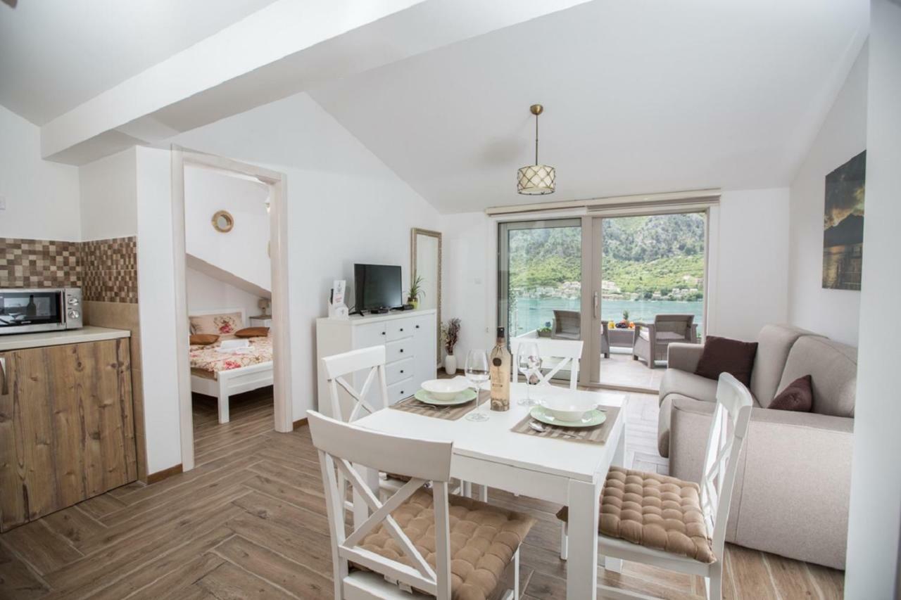 De Lux Apartments Sirena Kotor Dış mekan fotoğraf